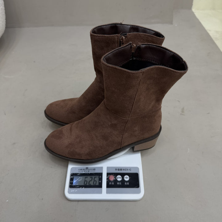 Women Elegant Ankle Boots with Block Heel Mune Fashion