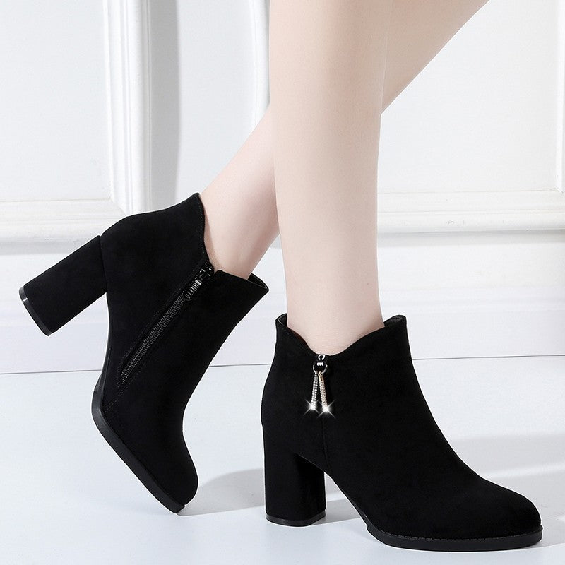 Women's warming velvet ankle boots with high block heel and side zipper Mune Fashion