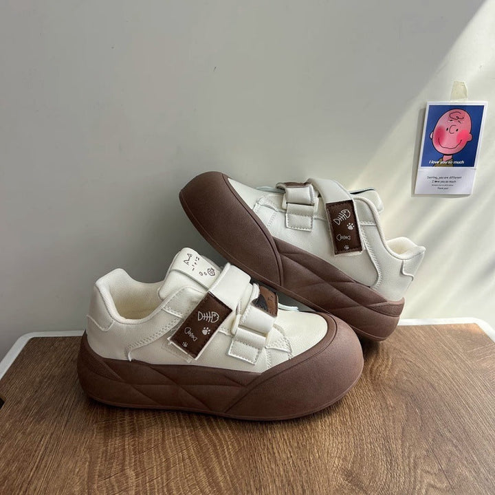 Women's Platform Sneaker with practical Velcro closures and comfortable cushioning Mune Fashion