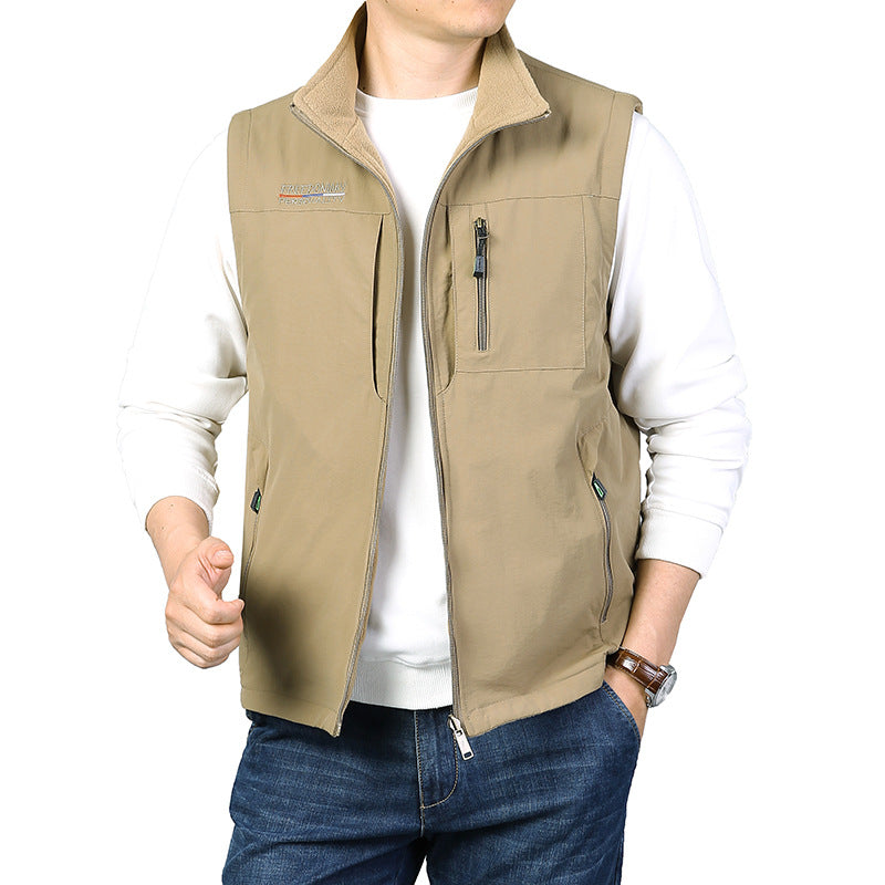 Men's Lightweight Multifunctional Outdoor Vest with Zipper Pockets and Stand Collar Mune Fashion