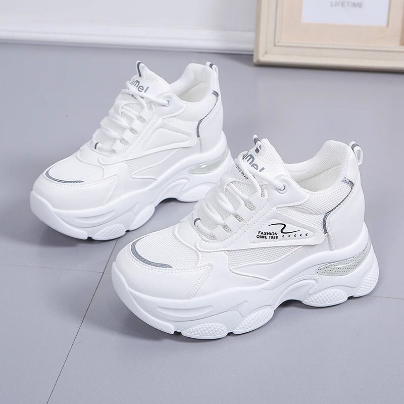 Women’s Sporty Chunky Sneakers with Breathable Mesh Upper and Cushioned Sole Mune Fashion