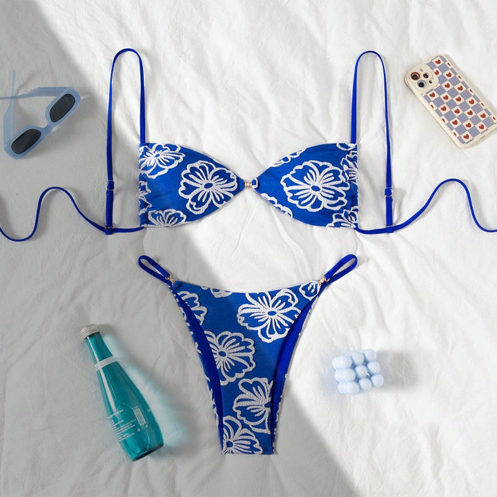 Women's triangle bikini with floral design and adjustable straps Mune Fashion