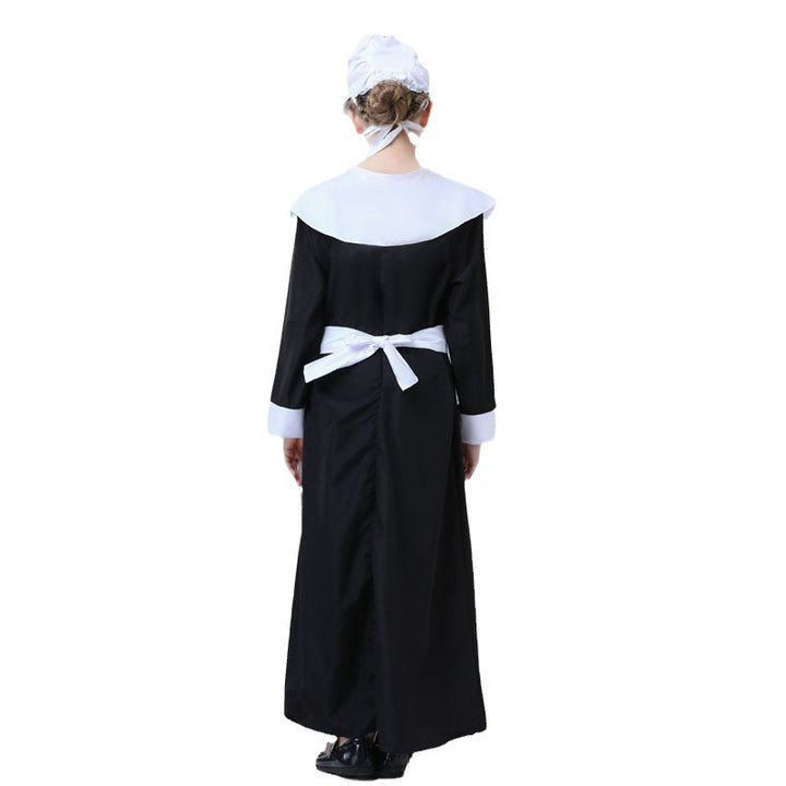 Girl nostalgic maid costume Mune Fashion