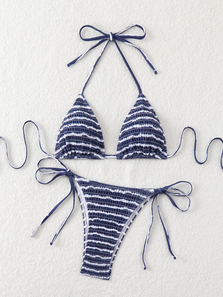 Women triangle bikini with fine stripe pattern and sophisticated tie straps Mune Fashion