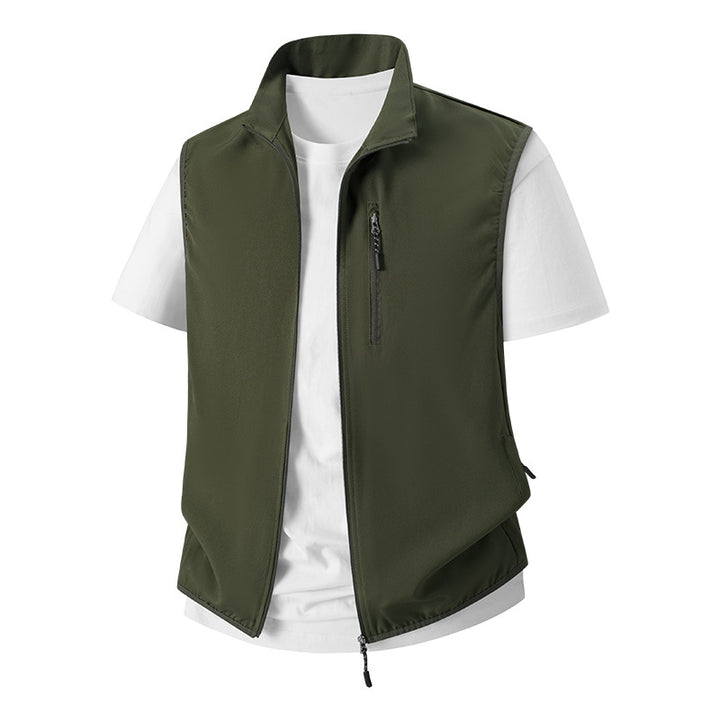 Men's Lightweight Softshell Utility Vest with Stand Collar, water-repellent outer layer and zip pockets Mune Fashion