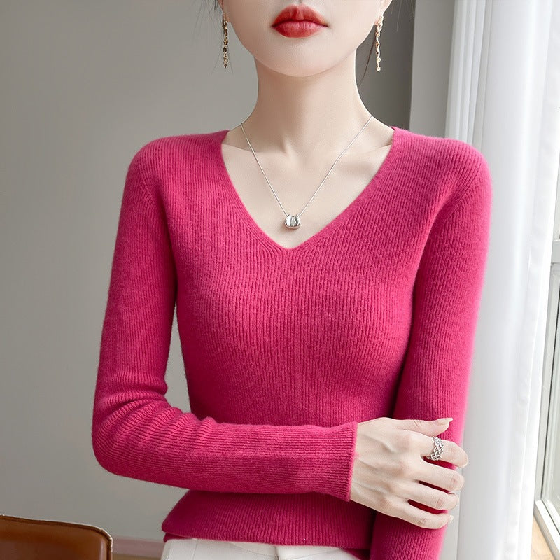 Women's Slim Fit V-Neck Fine Knit Sweater with Fine Rib Structure and Soft Feel Mune Fashion