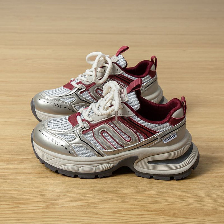 Women's sporty trend sneakers with fashionable accents and non-slip sole Mune Fashion