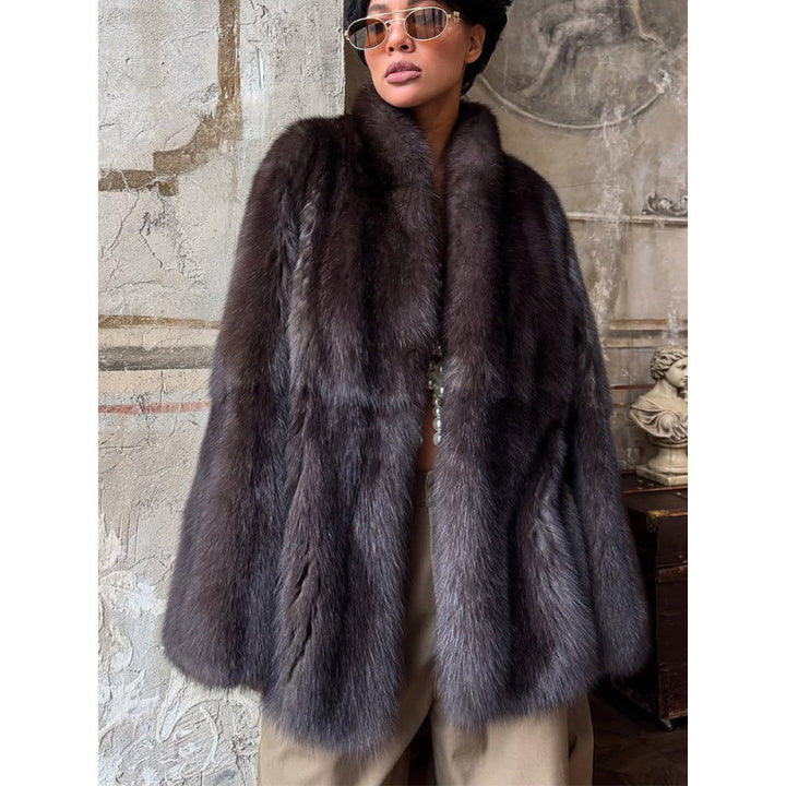 Ladies short fur coat with kimono sleeves and stand-up collar Mune Fashion