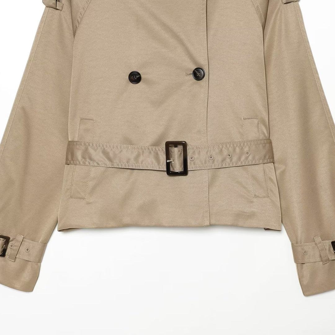Ladies short tailored trench coat in cape look with high funnel collar and buckle cuffs Mune Fashion