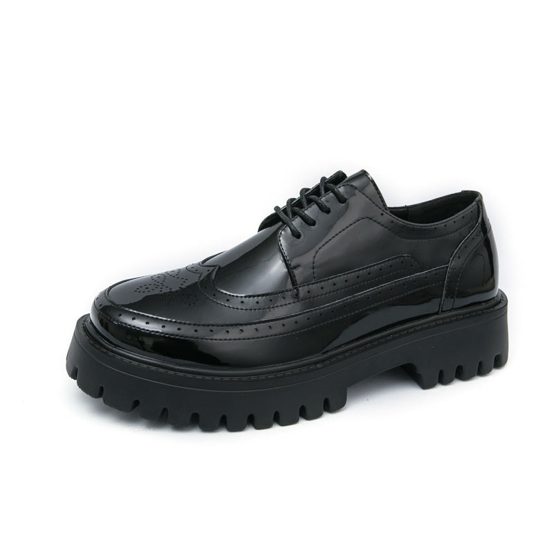 Women’s Platform Brogue Derby with distinctive profile sole and patent leather look Mune Fashion