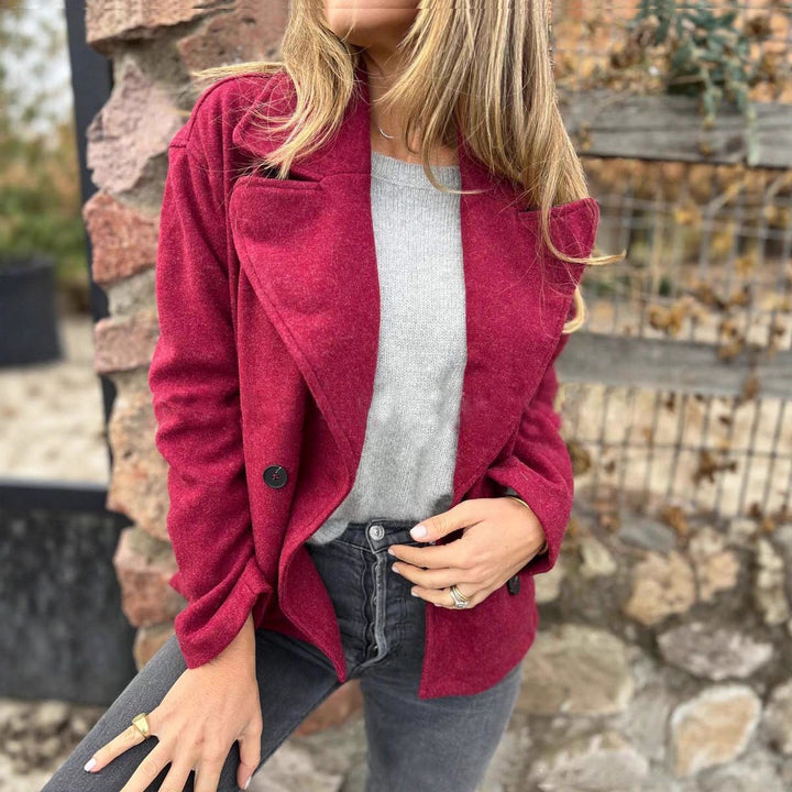 Women's short wool blend coat with large shawl collar, double-breasted button placket and side pockets Drune
