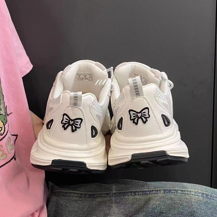 Women's sneakers with playful bow detail and breathable mesh upper Mune Fashion