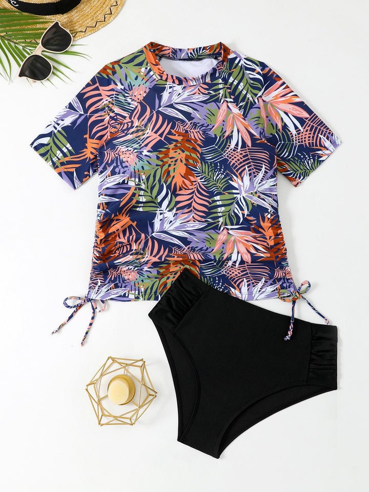Women's sporty swimsuit with stylish short sleeve top and comfortable pants Mune Fashion