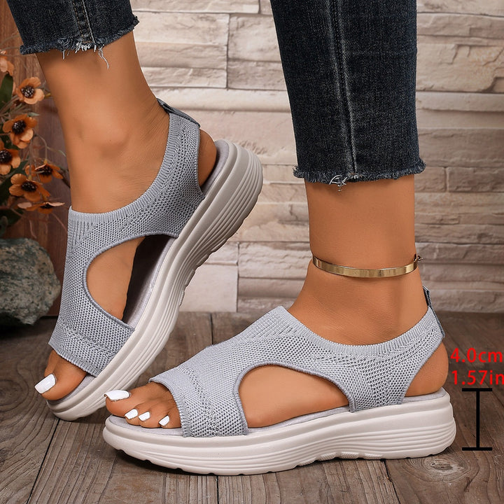 Damen Sportliche Keil-Pantoletten mit atmungsaktivem Strickoberteil und dämpfender Plateau-Sohle Mune Fashion