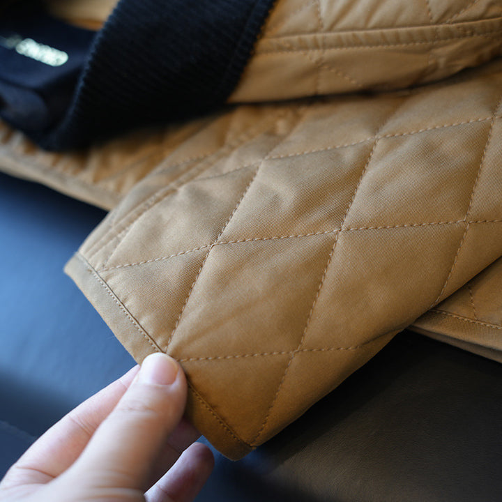 Women's Fashionable Quilted Jacket with Classic Collar Mune Fashion