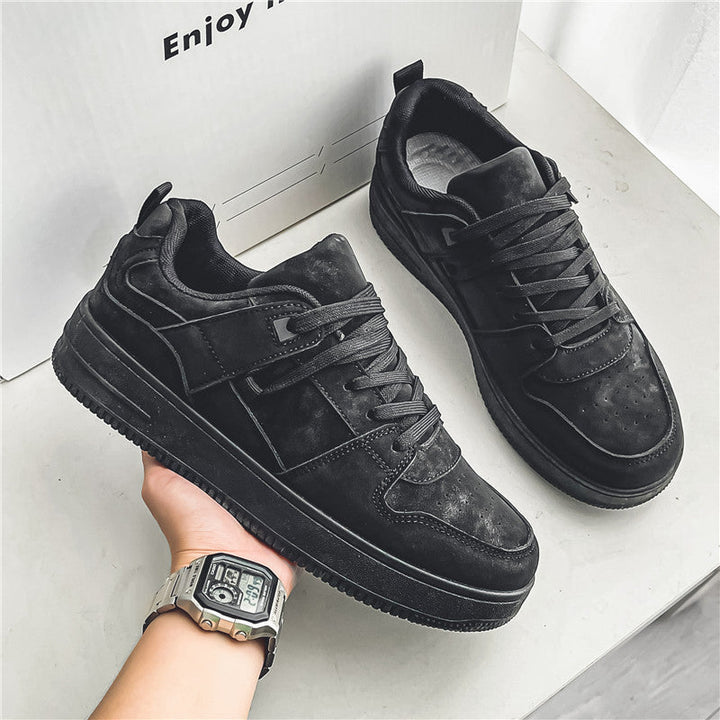 Women sneakers in modern design with durable upper material and cushioning sole Mune Fashion