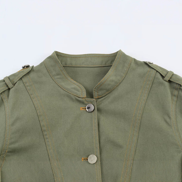 Women's short jacket in utility style with stand-up collar and shoulder straps Mune Fashion