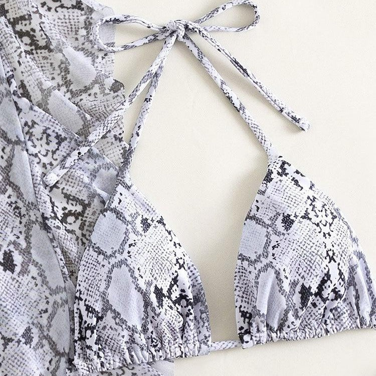 Women's bikini set with sophisticated snake pattern and flouncy skirt Mune Fashion