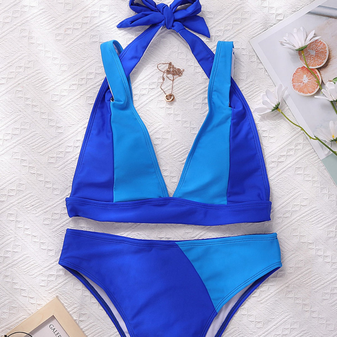 Women's sporty bikini cut with deep neckline Mune Fashion