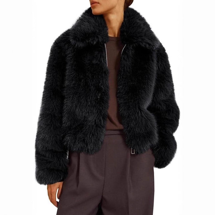 Women's short jacket made of vegan high-pile faux fur in a straight boxy cut with concealed zipper Mune Fashion