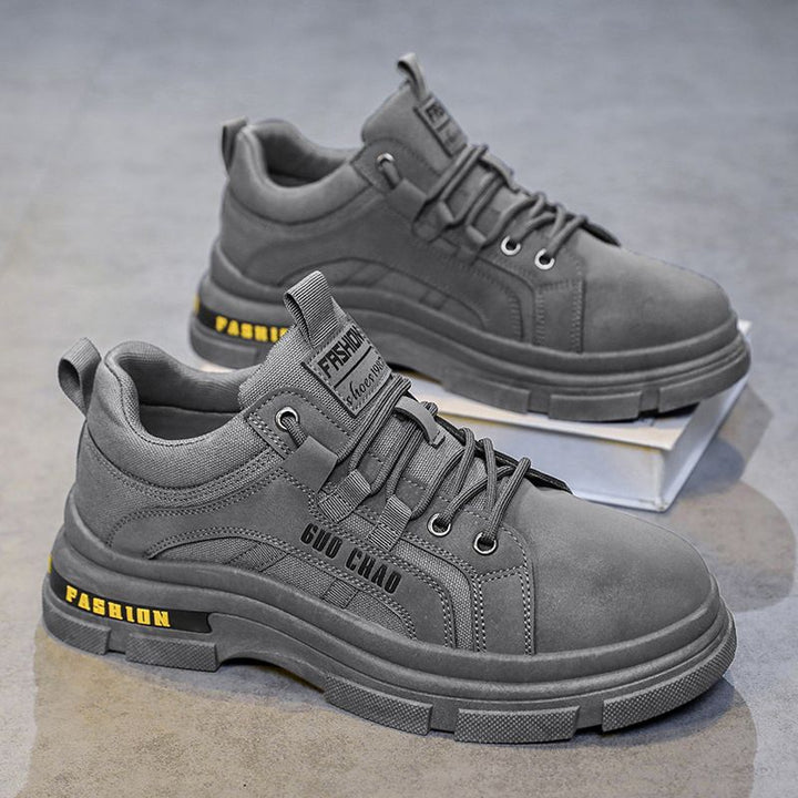 Ladies sporty lifestyle sneakers with robust profile and cushioning sole Mune Fashion