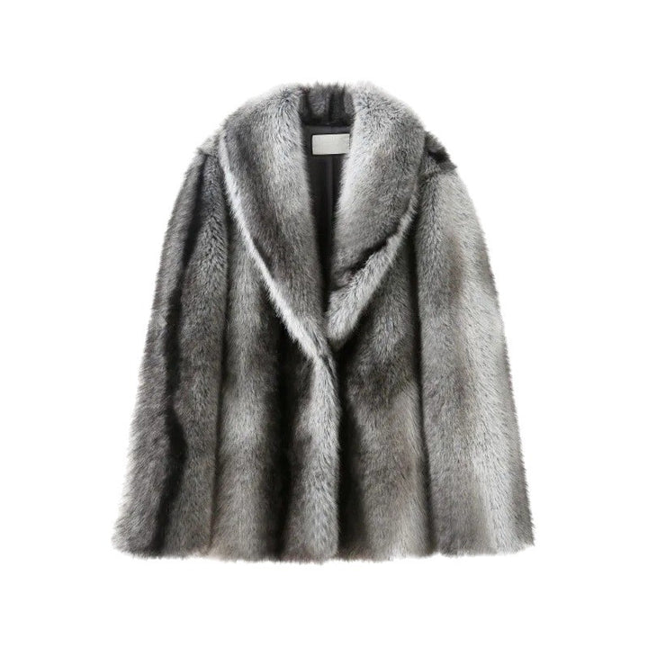 Women's short coat made of voluminous faux fur with wide shawl collar Mune Fashion