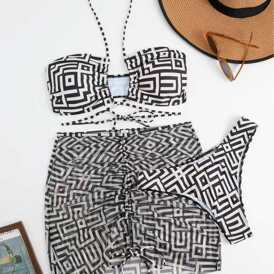 Women's Stylish Bikini Set with Ruffles and Tying Overlay Mune Fashion
