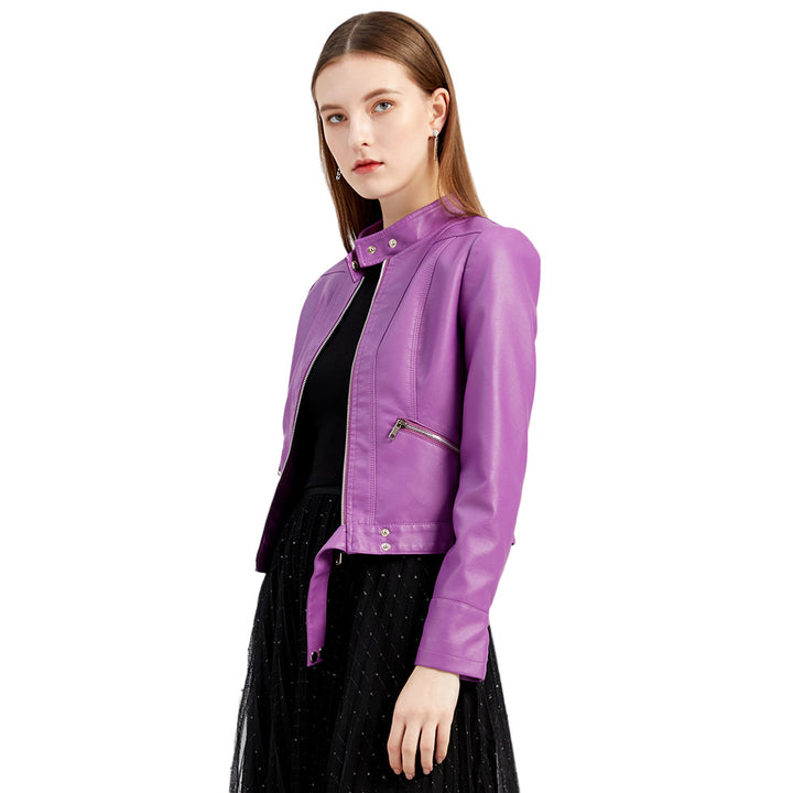 Women's short fitted faux leather jacket in racer style with stand-up collar and zip pockets Mune Fashion