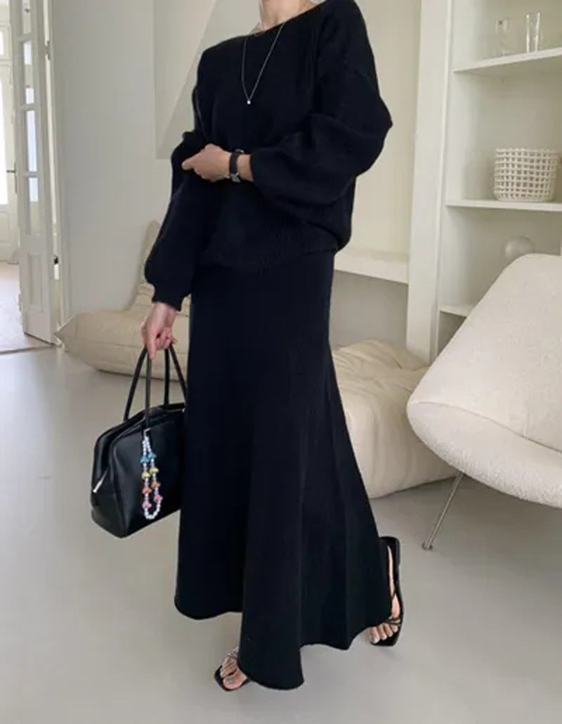 Women's knit set consisting of oversized ribbed sweater and flowing maxi skirt Mune Fashion