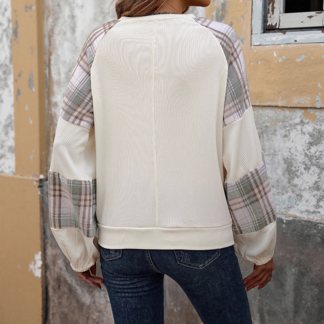 Women’s Sports Top with Contrast Details Mune Fashion