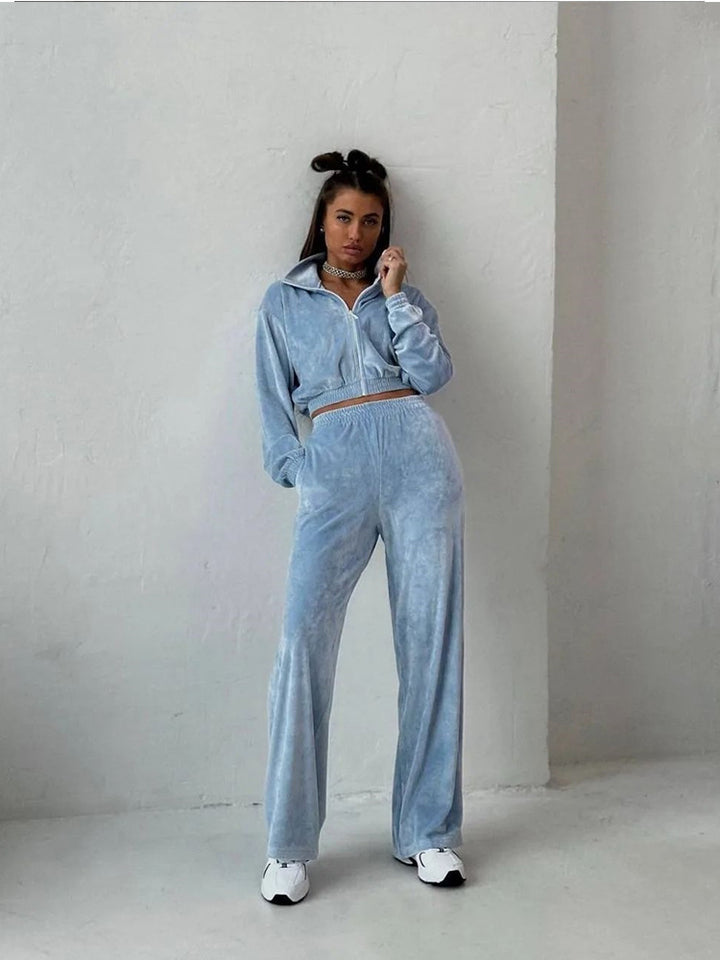 Women's Cropped Velour Jogging Set with Half Zipper, Gathered Comfort Waistband and Wide Cuffs Mune Fashion