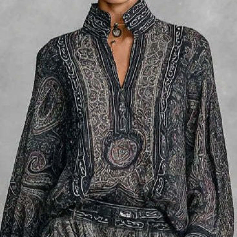 Women Flowing Boho Two-Piece Set with Loose Tunic and Harem Pants in Paisley Design Mune Fashion