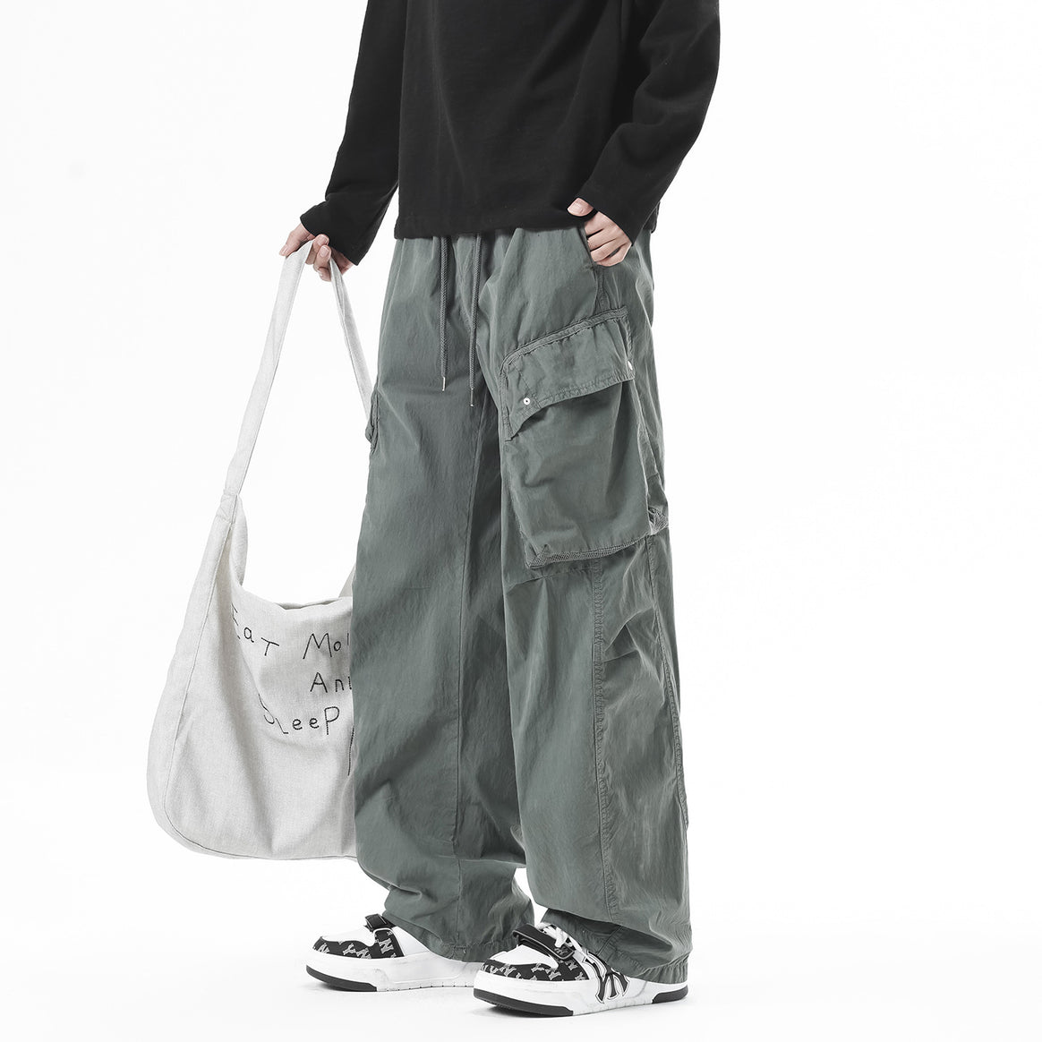 Herren Leichte Cargo-Jogginghose mit Elastikbund, Kordelzug und Mehrzwecktaschen Mune Fashion