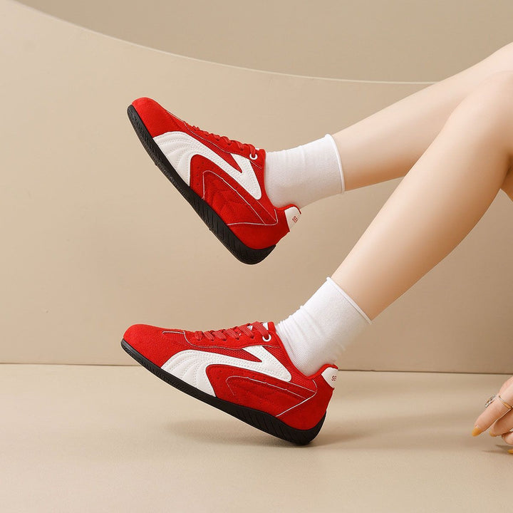 Women's Running Sneakers with Breathable Mesh Upper and Grip Rubber Sole Mune Fashion