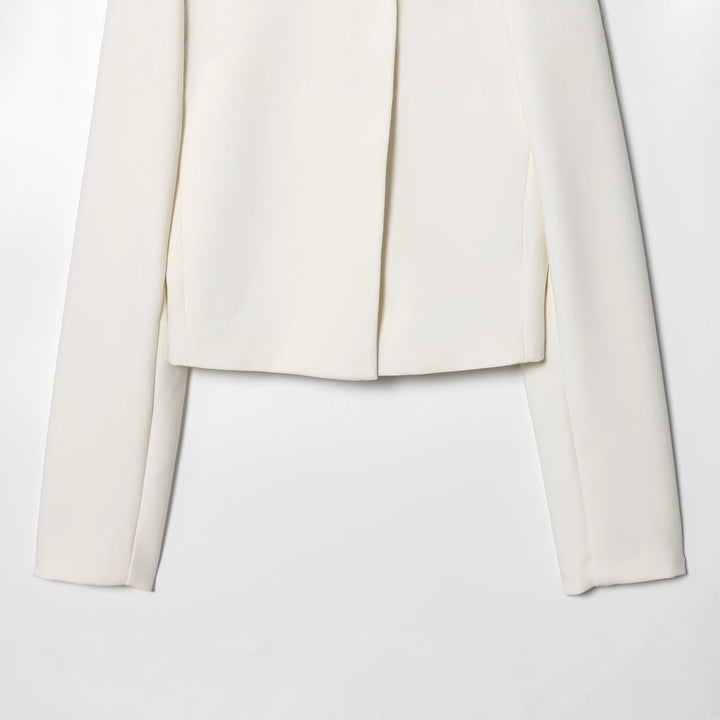 Women's short blazer with stand-up collar and asymmetric button placket Mune Fashion