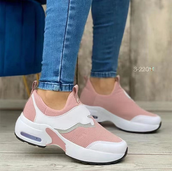 Women's comfort sneaker with breathable mesh upper and padded sole Mune Fashion