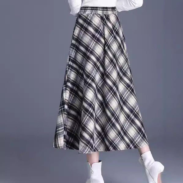Women's tailored A-line midi skirt with checked pattern, side pockets and wool blend Mune Fashion