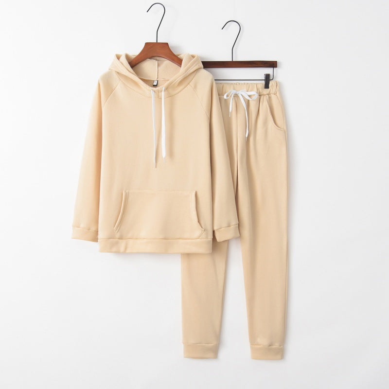 Ladies' tracksuit set made of soft fleece with hoodie and joggers Mune Fashion