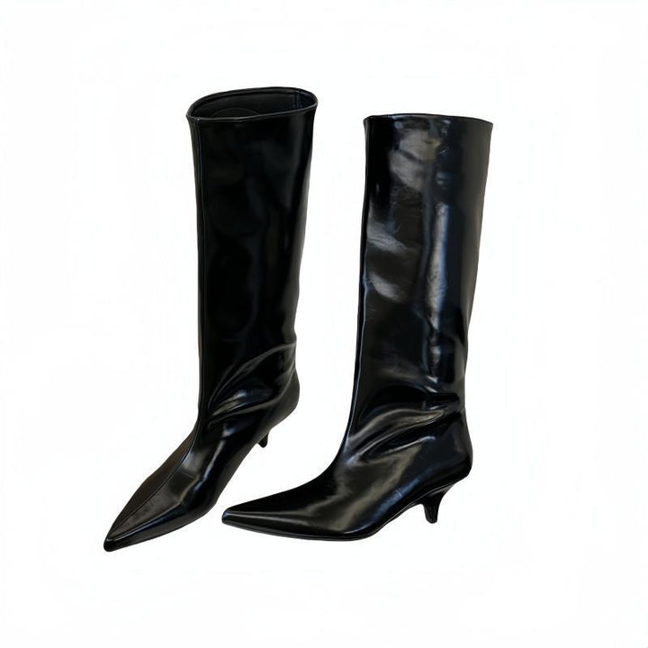 Ladies high-cuffed pointed ankle boots made of smooth leather with a slim silhouette Mune Fashion