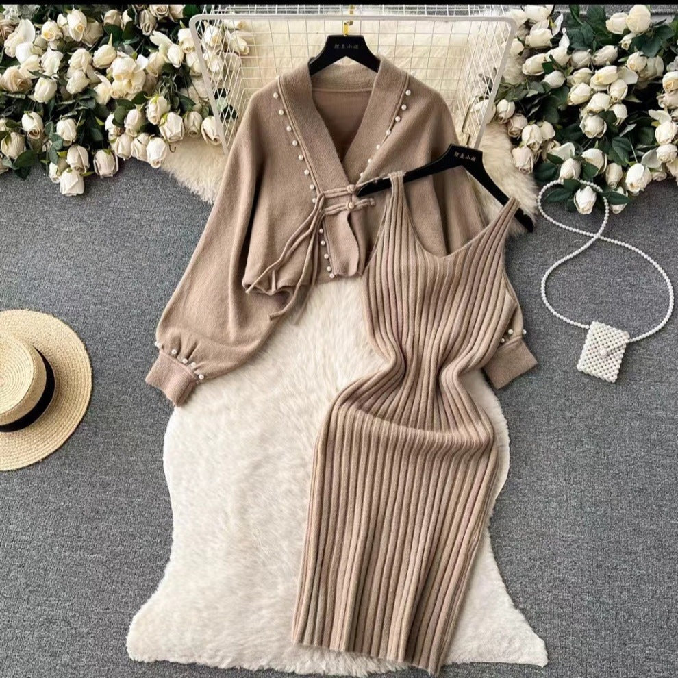 Ladies Elegant Knit Set with Rib Design Mune Fashion