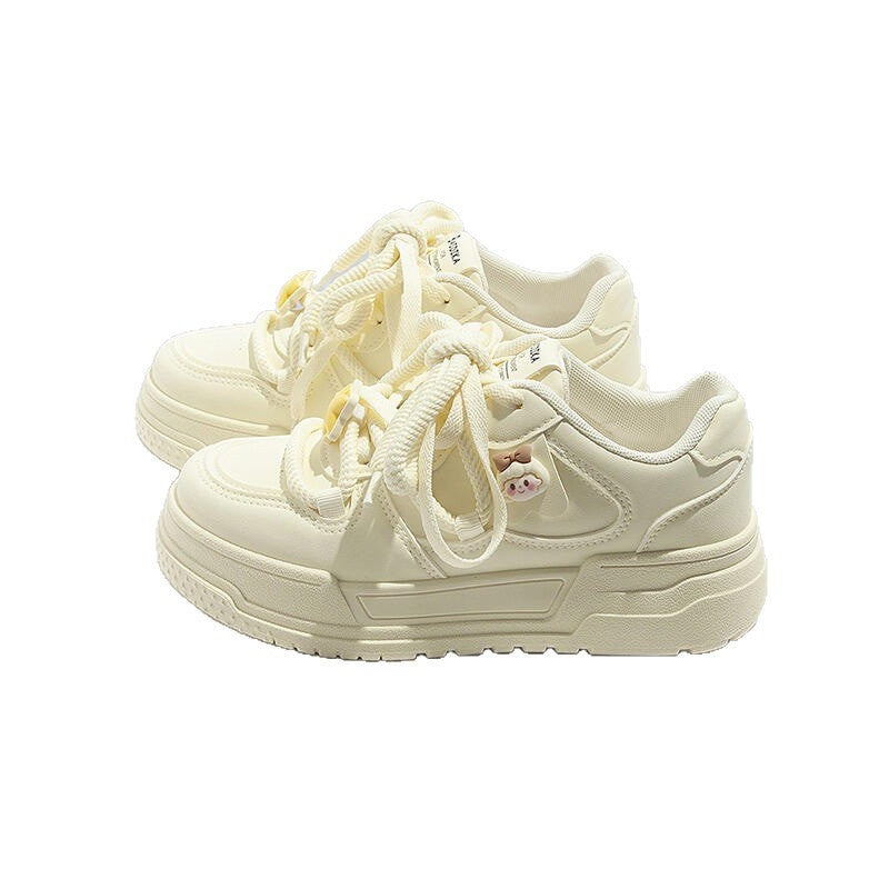 Women's sneakers with innovative lacing technology Mune Fashion