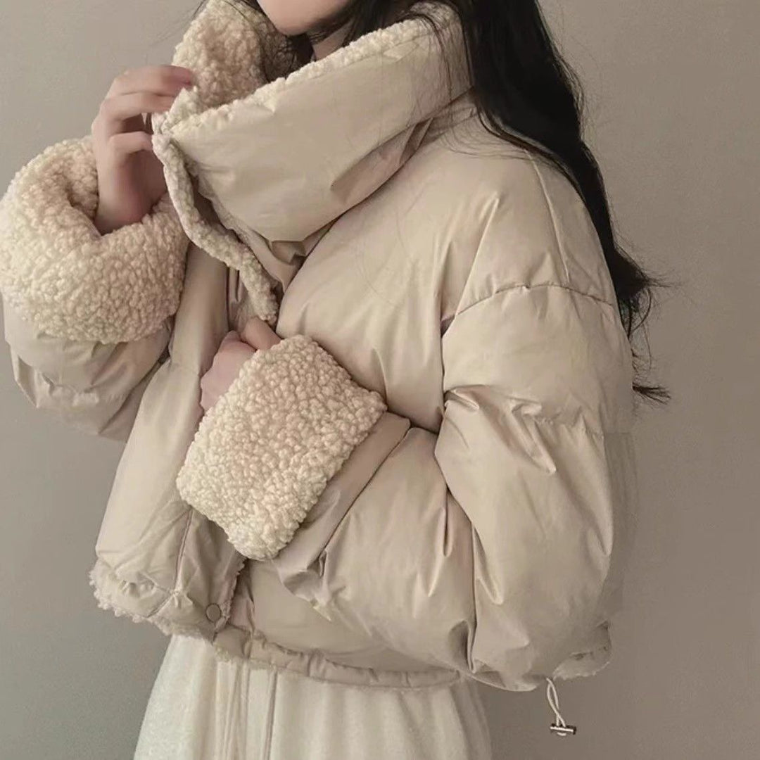 Women's short quilted puffer jacket with teddy collar, roll-up sleeves, and drawstring hem Mune Fashion