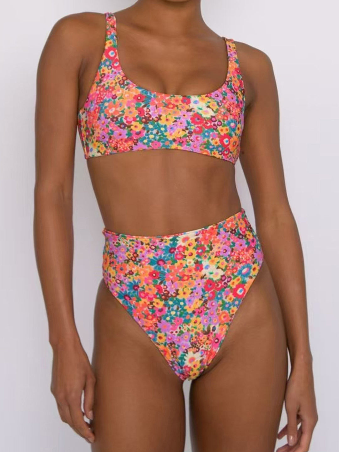 Women High-Waisted Bikini Set with Floral Design Mune Fashion