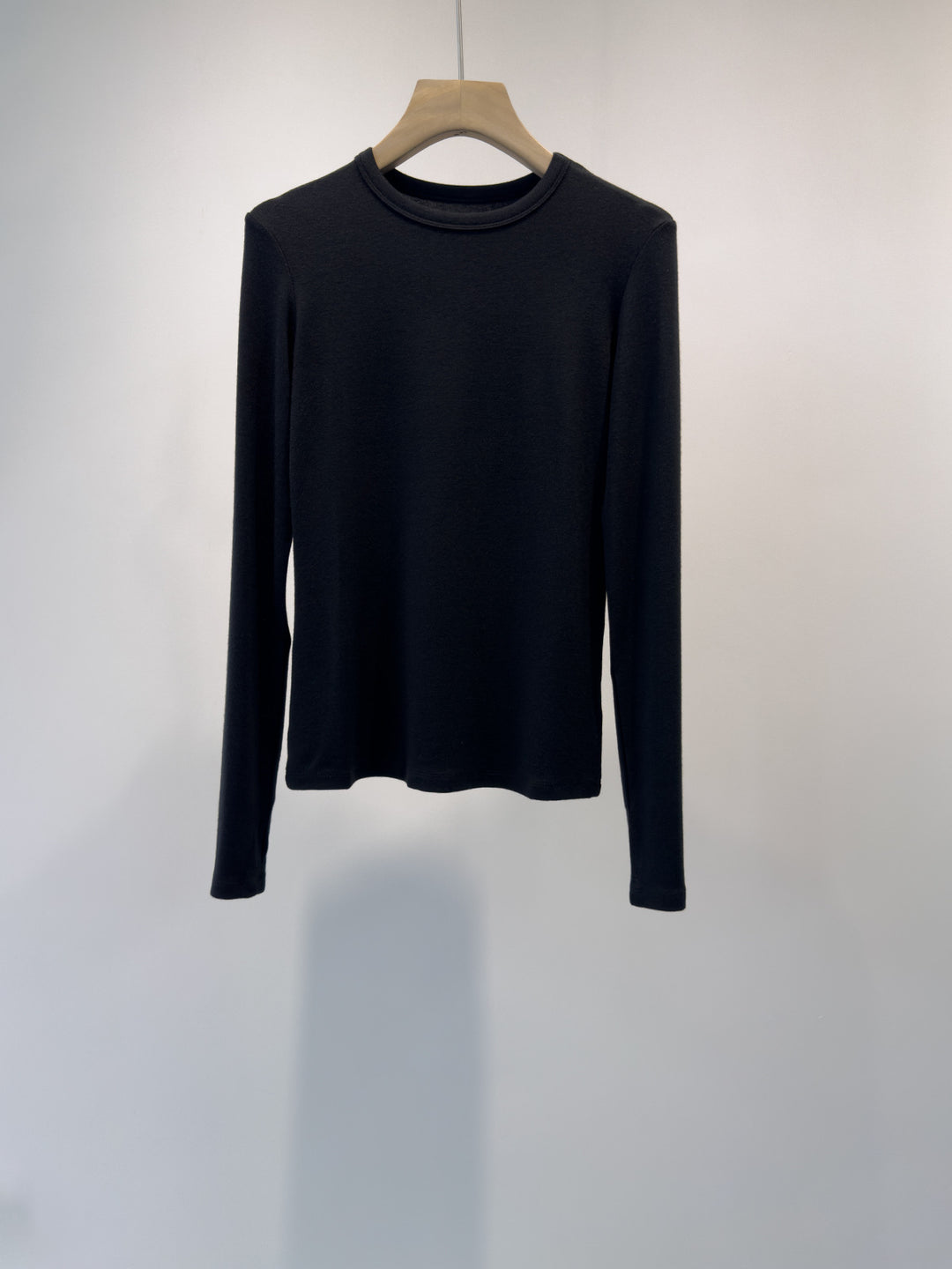 Women's Long Sleeve Fitted Round Neck Top Mune Fashion