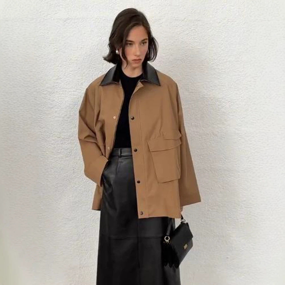 Women Oversize utilitarian Jacket with large flap pockets and contrast collar Mune Fashion