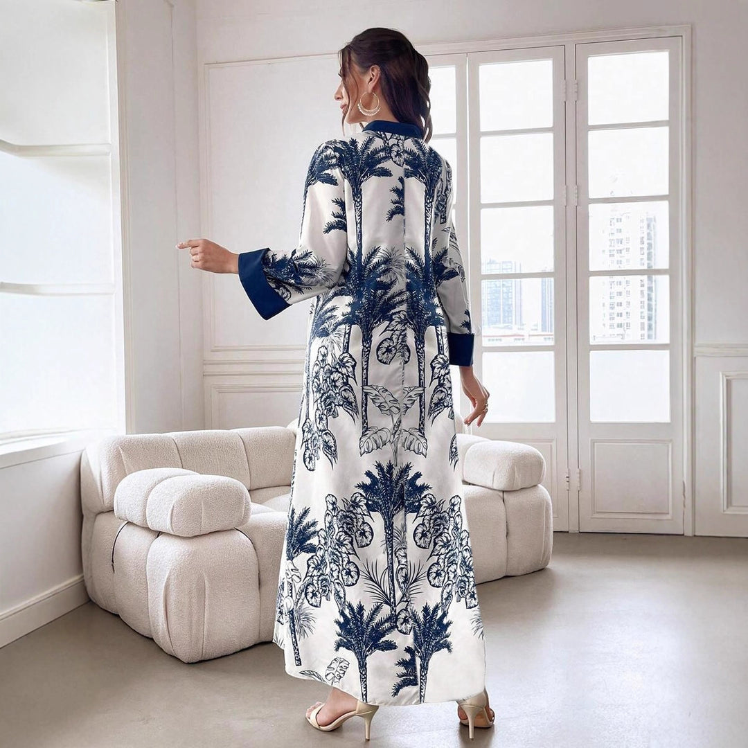 Women's maxi dress in satin look with palm print, stand-up collar and wide 3/4 sleeves Mune Fashion