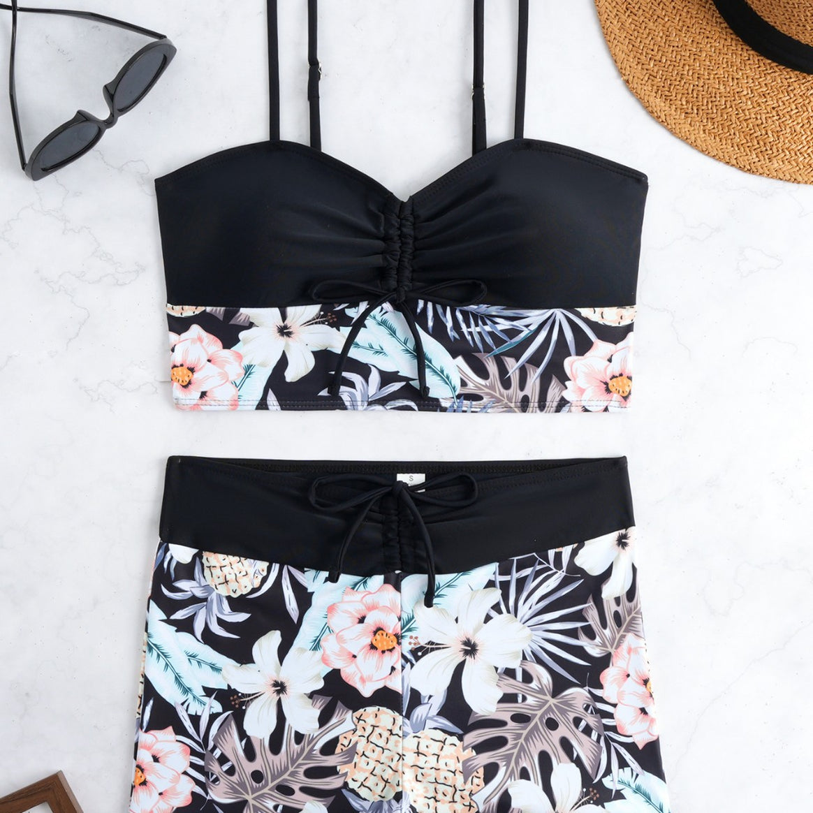 Women's bikini set with fashionable gathering and high-waisted shorts Mune Fashion