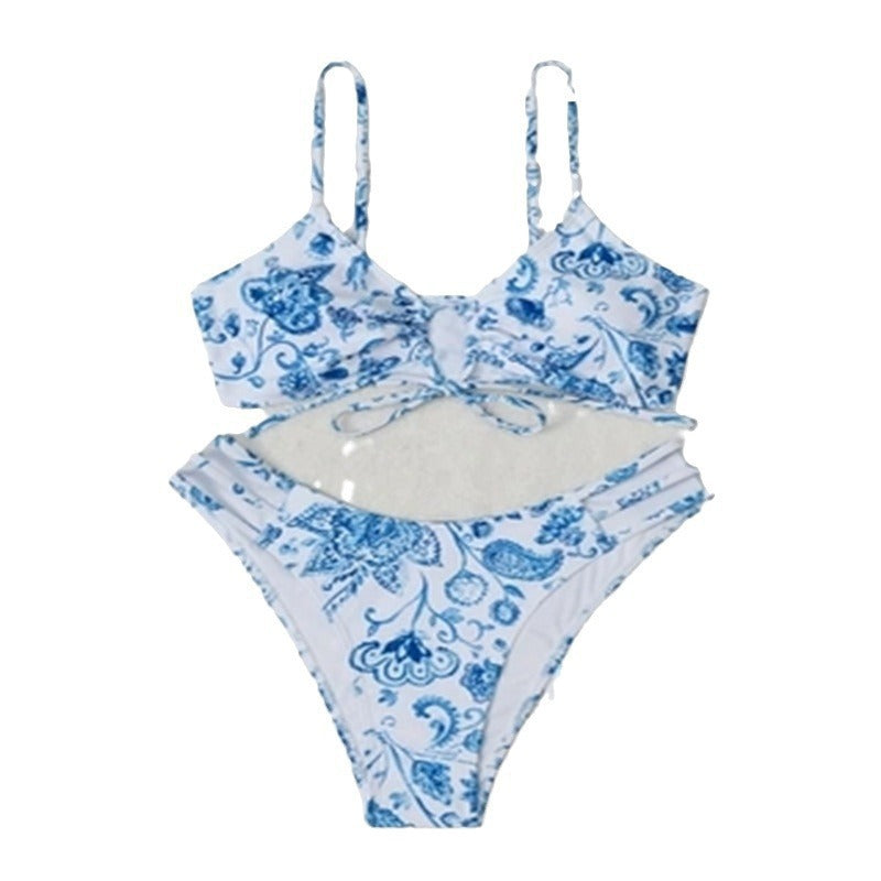 Women's bikini set with intricate lacing and floral motifs Mune Fashion