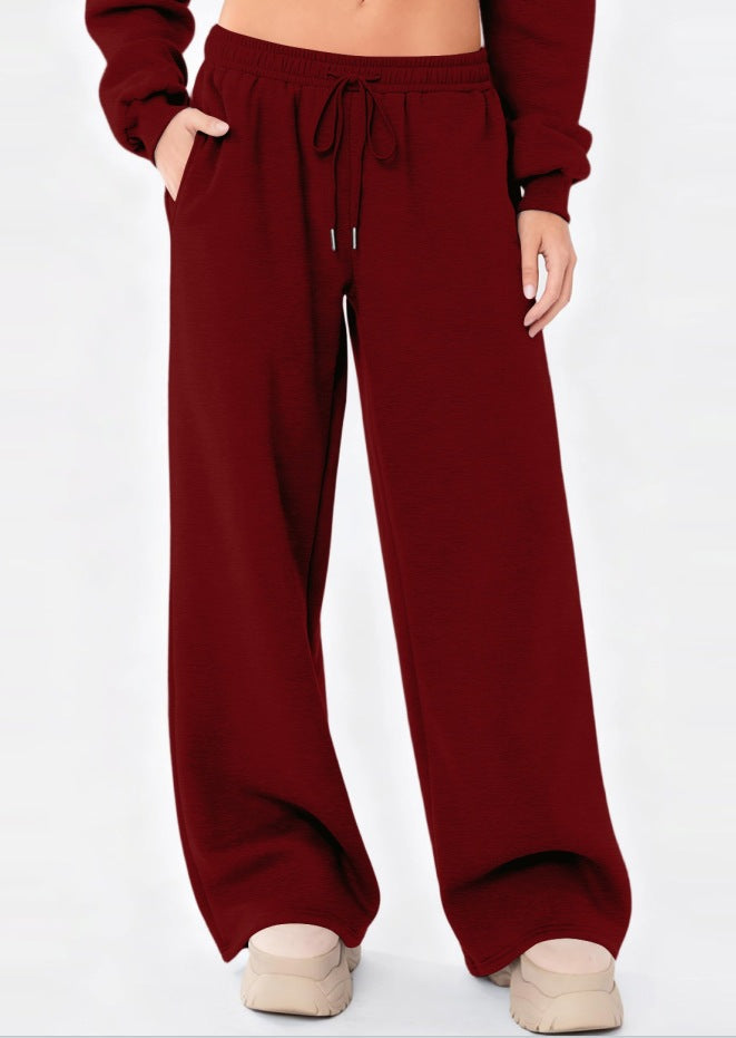 Women's wide lounge pants with high comfort waistband, elastic drawstring and side slant pockets Mune Fashion