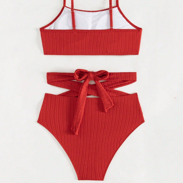 Ladies High-Waisted Bikini with Trendy Cut Mune Fashion
